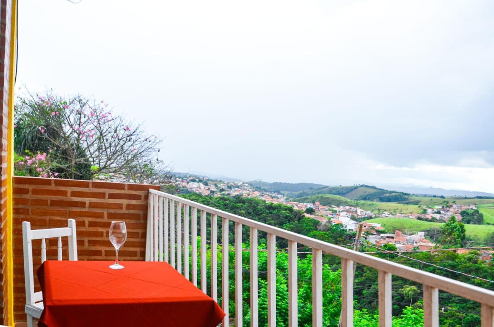 Casa Clima Da Montanha 01